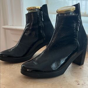 Arche Shiny Black Ankle Boots